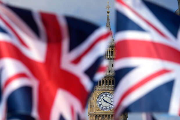 Великобритания расширила санкции против России на 18 позиций