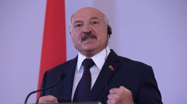 “Снести мне голову”: Лукашенко рассказал о планах оппозиции