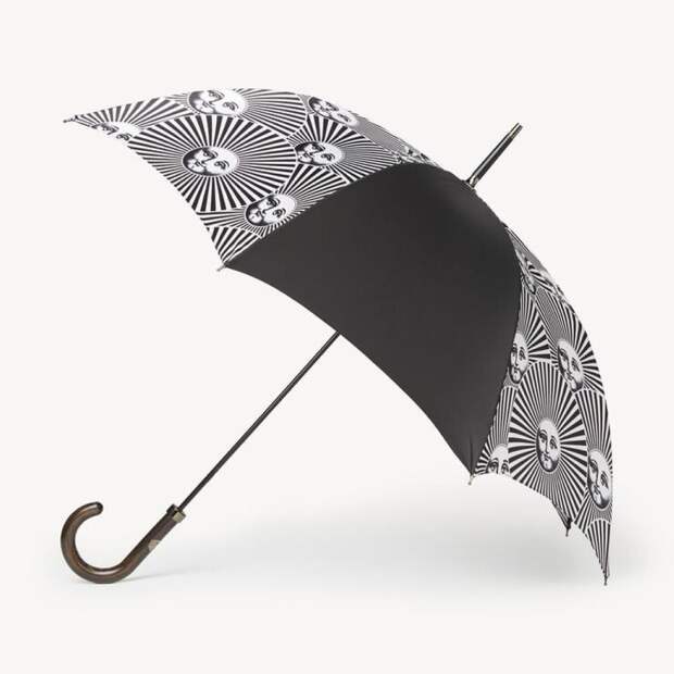 Зонт-трость Soli a Ventaglio, Fornasetti, 110 500 руб. (tsum.ru)