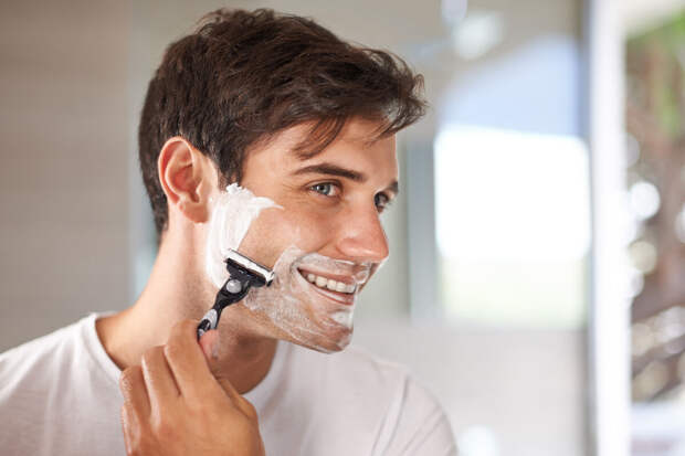 Росстандарт: в России вводят новый ГОСТ на бритвы с 1 мая