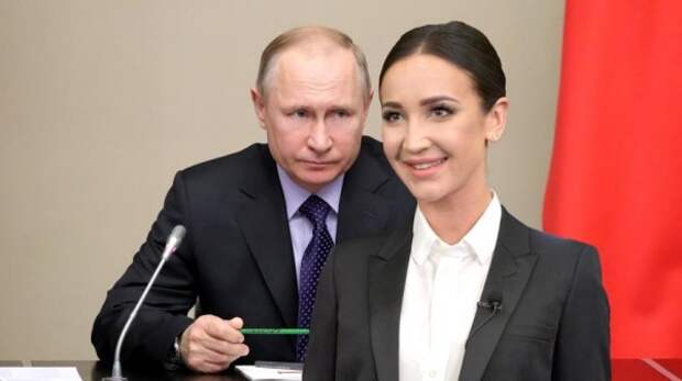 Бузова объявила себя «второй после Путина»