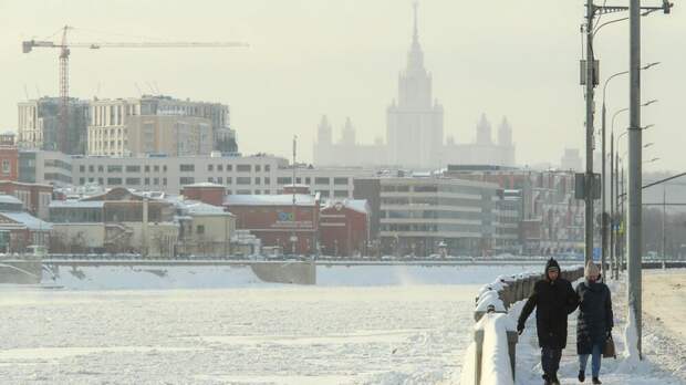 Синоптик Позднякова: морозы не оставят Москву на неделе