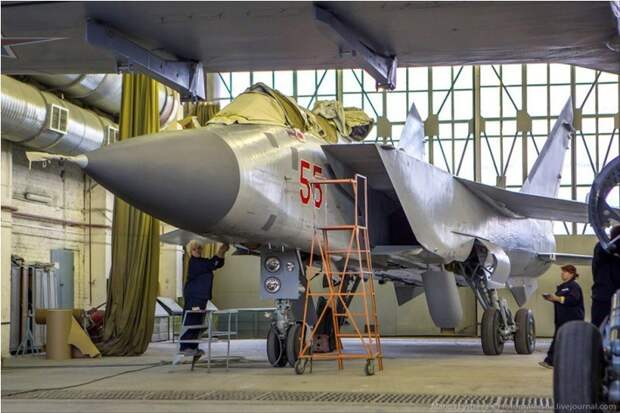 Модернизация МиГ-31 на заводе «Сокол» в Нижнем Новгороде (фоторепортаж)
