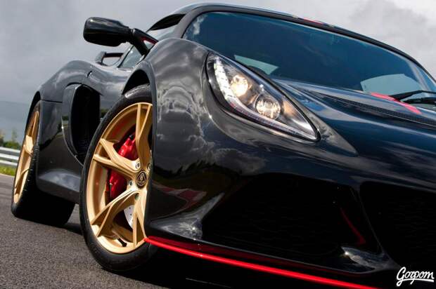 Lotus Exige для фанатов «Формулы-1» (20 фото)