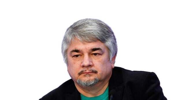 Ростислав Ищенко: Дроны будут господствовать на поле боя до тех пор, пока не полетят ядерные боеголовки