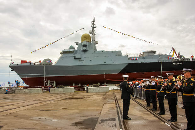 В Крыму спущен на воду новейший ракетный корабль – его назвали в честь русского киевского князя