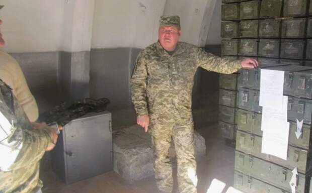 Киевский аналитик: «Боевые части быстро тают – а тыл раздут штатом»