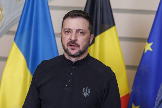 Зеленский пригрозил партиям санкциями за отказ ратифицировать сделку с США