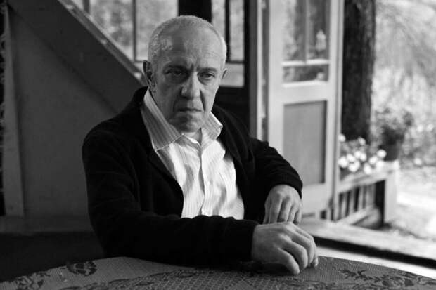 Отпевание актера Довжика состоится 27 февраля