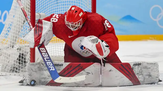 Федотов займёт место в воротах сборной России в матче с Данией на Играх-2022
