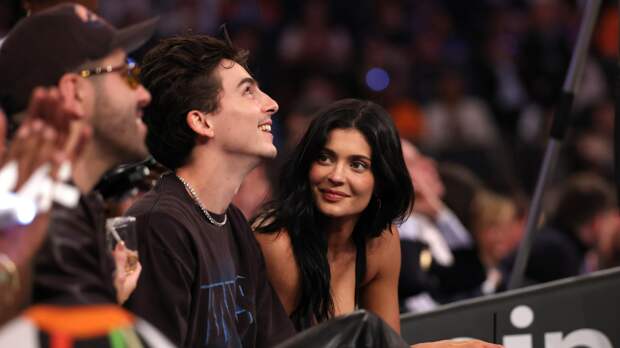 Тимоти Шаламе отказался общаться с семьёй Кайли Дженнер: подробности