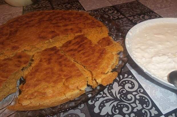 Можно готовить и на масле, и на сухой сковороде.
