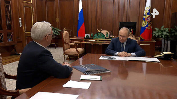 Путин: весь автопром проходит через непростые времена