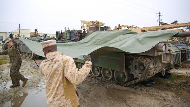РИА Новости: оказанием военной помощи Украине Запад попал в собственную ловушку