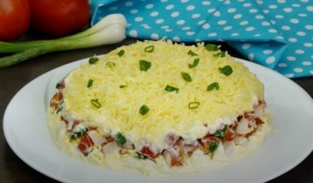 Намного вкуснее знаменитого “Оливье: его хочется готовить снова и снова. Салат “Минутка”