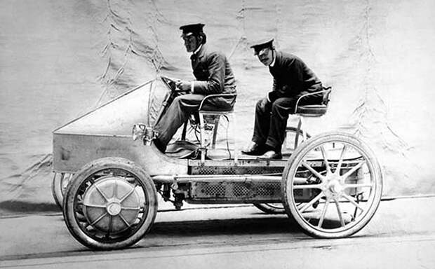 Ключевые изобретения в автомобильном мире: кто был первым?