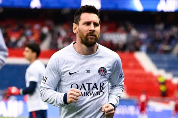 Месси получил растяжение мышцы левого подколенного сухожилия