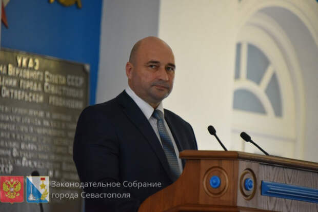 Севастопольские депутаты не желают быть бессребрениками