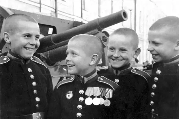 Как во время войны Сталину написал письмо русский граф, которое изменило Красную Армию