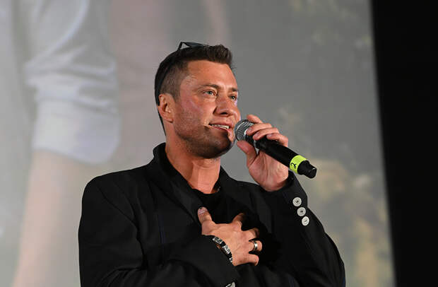 «Лучшее, что есть в моей жизни»: Прилучный показал любимую, и это не Брутян