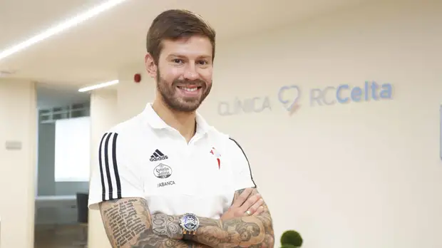 Мостовой прокомментировал переход Смолова в «Сельту»