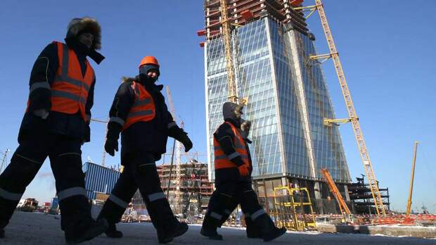 Эксперты рассказали, остановятся ли стройки Москвы без мигрантов 