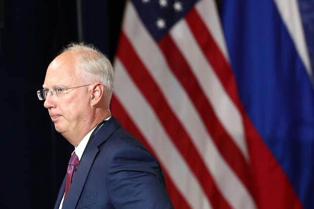 Дмитриев шутливо назвал поддерживающие Украину страны "коалицией наказанных"