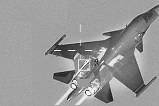 Как выглядит Су-34 в полете через тепловизор F16