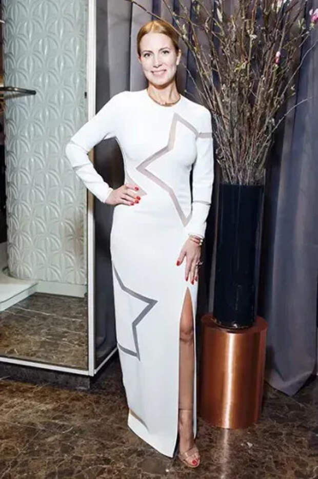 Светлана Захарова