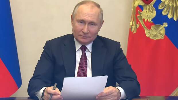 Песков анонсировал телеобращение Путина к россиянам