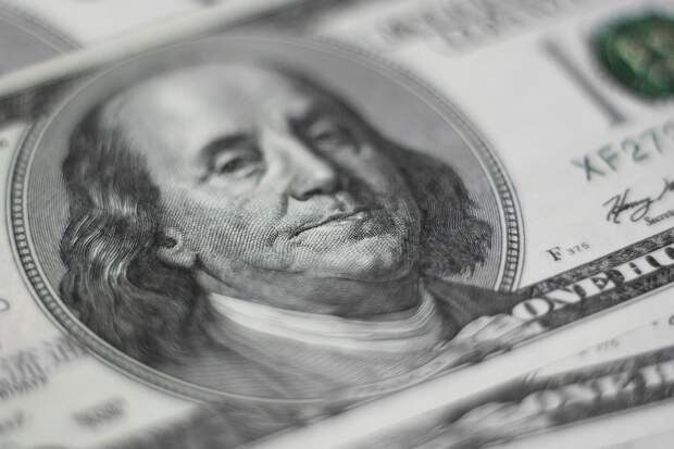 Отказ России от доллара обернется неприятными последствиями для США Отказ России от доллара обернется неприятными последствиями для США