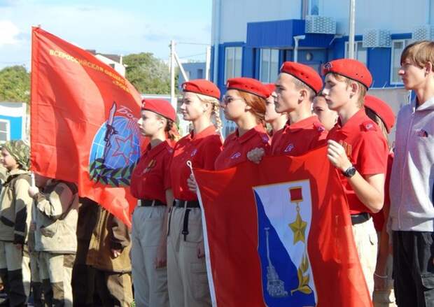 Юнармейцы из Симферополя и Сочи стали лучшими в конкурсе «Юный водолаз»
