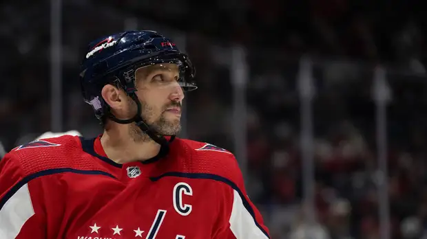 «Двигаемся дальше»: Овечкин вышел на четвёртое место в списке снайперов НХЛ и отдал 600-ю передачу