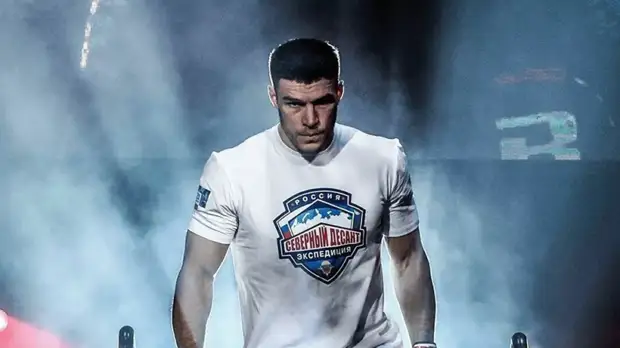 Эдгард Запашный поздравил Немкова с защитой титула чемпиона Bellator в полутяжёлом весе