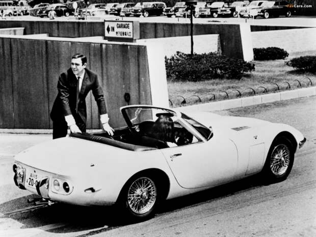 Герой Коннери ездил на лучших машинах. |Фото: classicandsportscar.com.