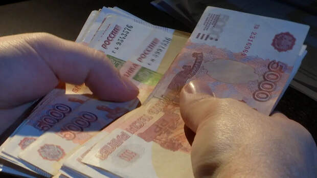 Хазин предрёк третий мощный удар по рублю. Грядёт обвал: "Если останется нынешнее руководство"