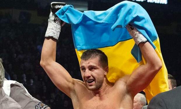 Украинский боксер Гвоздик проиграл бой за титул временного чемпиона WBC
