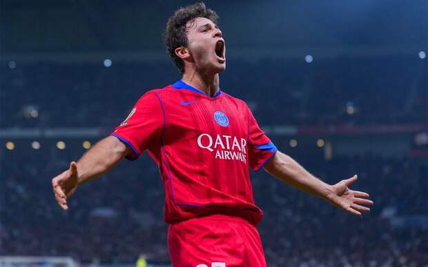 Жоау Невеш продлил контракт с «ПСЖ»