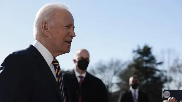 Белый дом: Байдена информируют о ходе переговоров с Россией в Европе