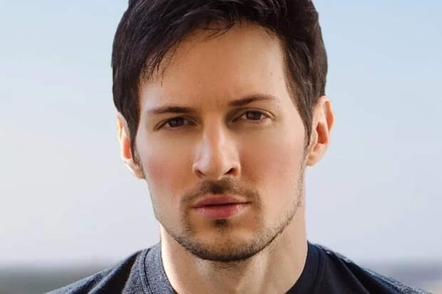 Дуров пошутил про сексуальную ориентацию Макрона