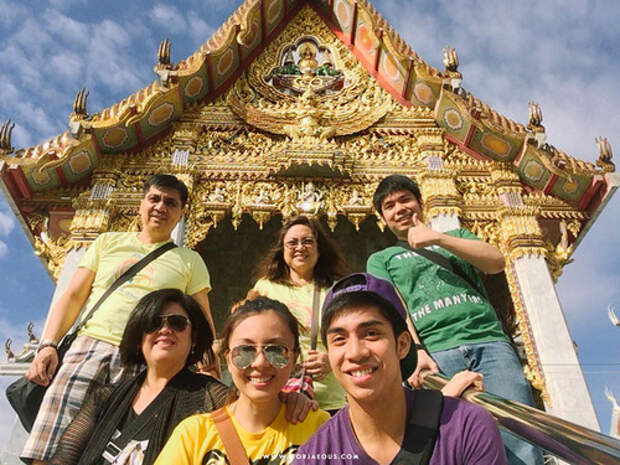 Wat-Hua-Lamphong-Bangkok-Thailand-03.jpg