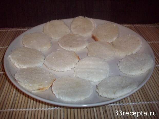 кусочки хлеба