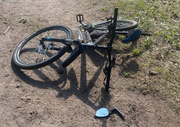 В Комарово в ДТП пострадала велосипедистка