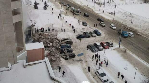 Появились первые кадры с места взрыва в доме в Нижнем Новгороде