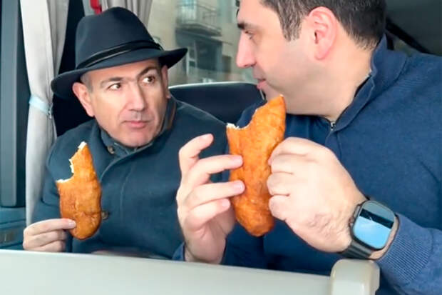 «Ходят слухи, что он премьер-министр». Никол Пашинян стал мемом из-за странных видео, которые он без конца постит. Что происходит?