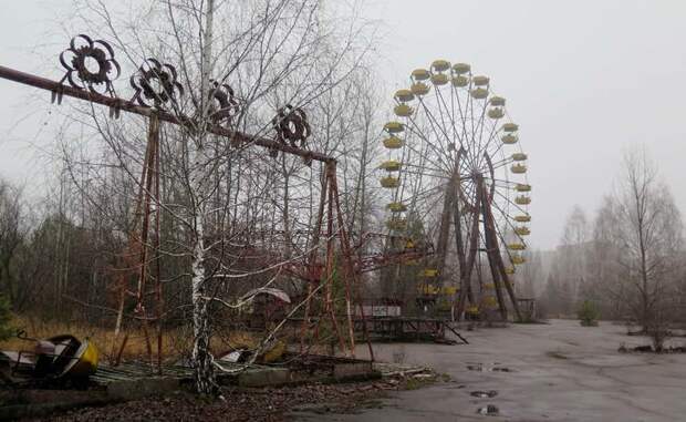 Парк отдыха в Припяти Парк отдыха в Припяти Чернобыль, фото
