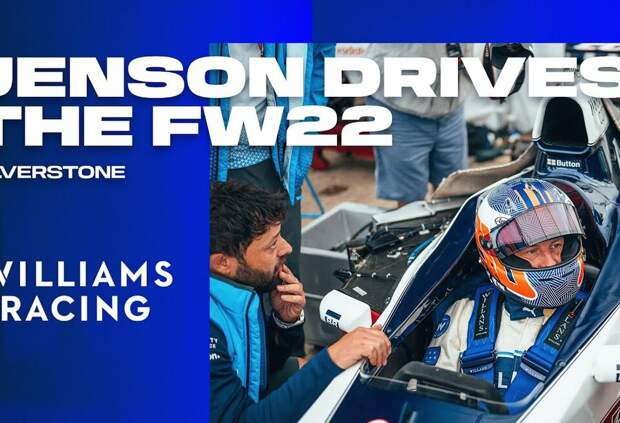 Дженсон Баттон воссоединился со своим первым болидом Формулы 1. Видео