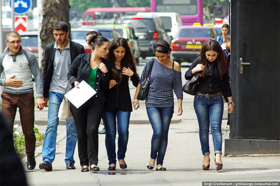 Yerevan23 Yerevan23 Фотопрогулка по Еревану