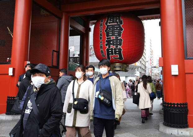 Почему в густонаселенной Японии эпидемия коронавируса проходит ...