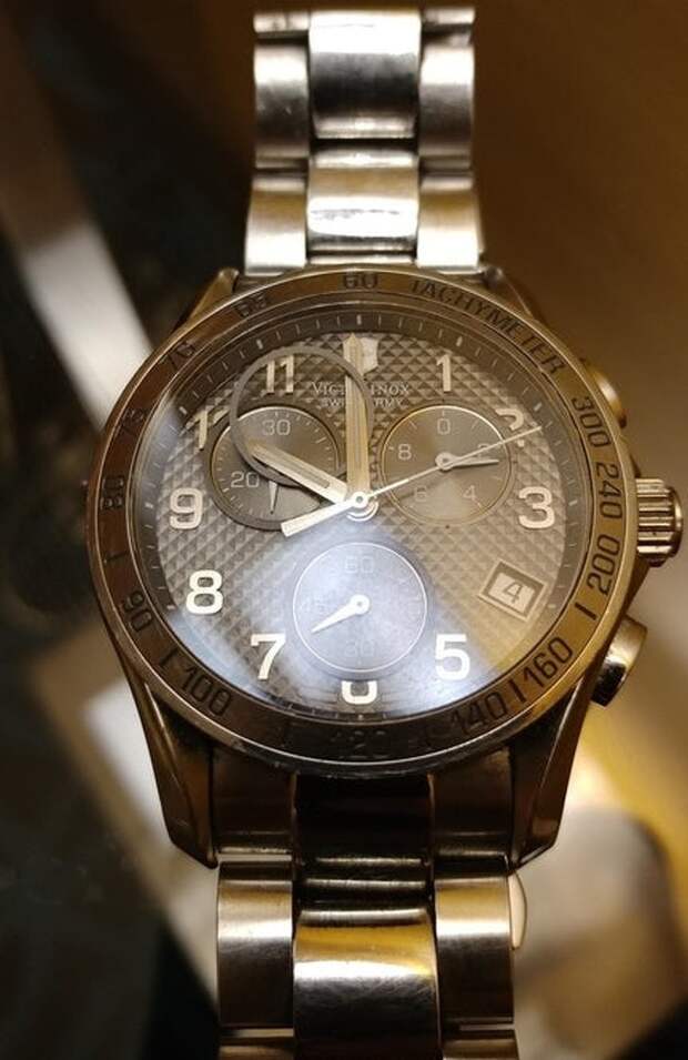 часы сломались